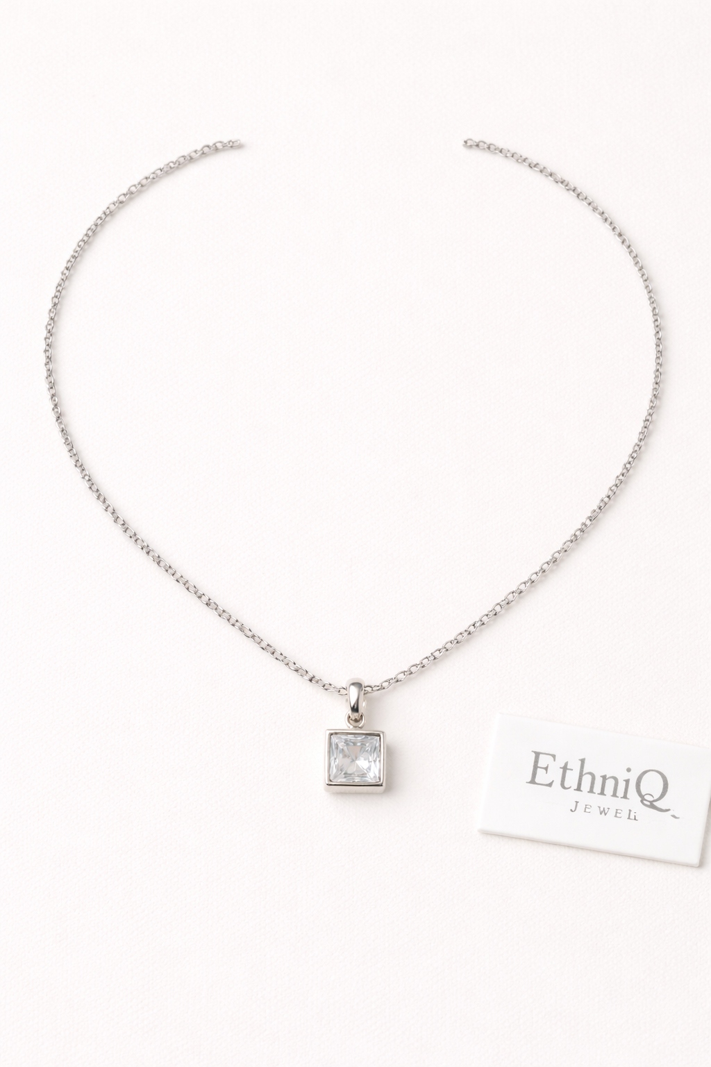 Nova Solitaire Pendant